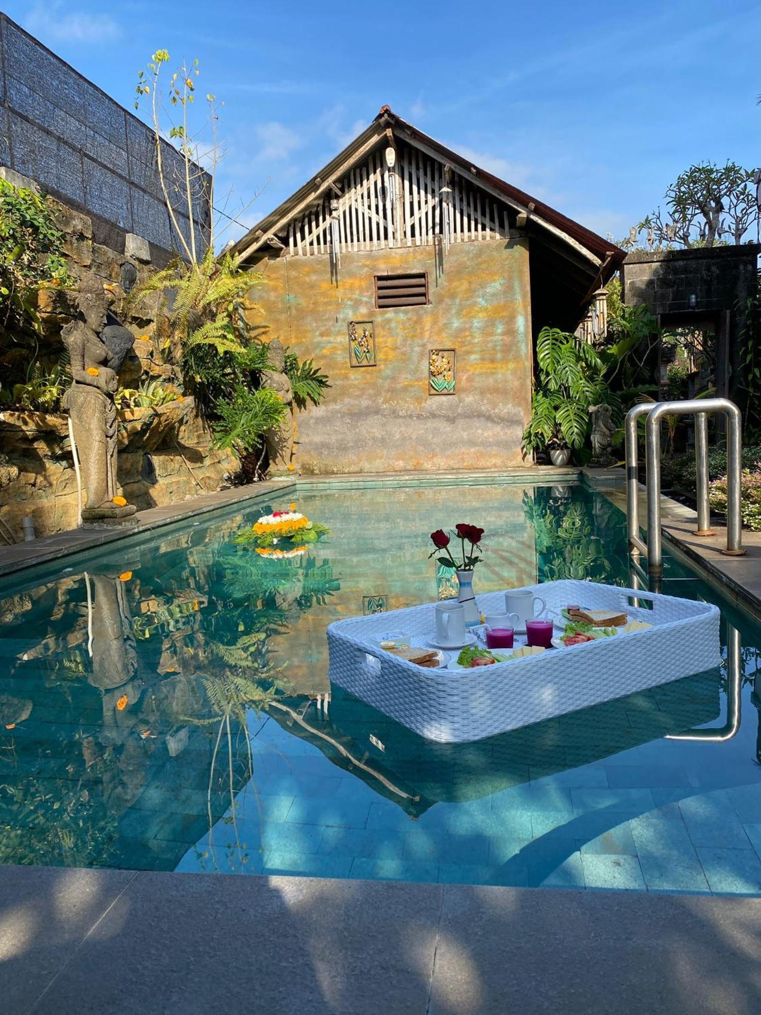 Sari Mimpi Kutuh Villa Ubud Buitenkant foto