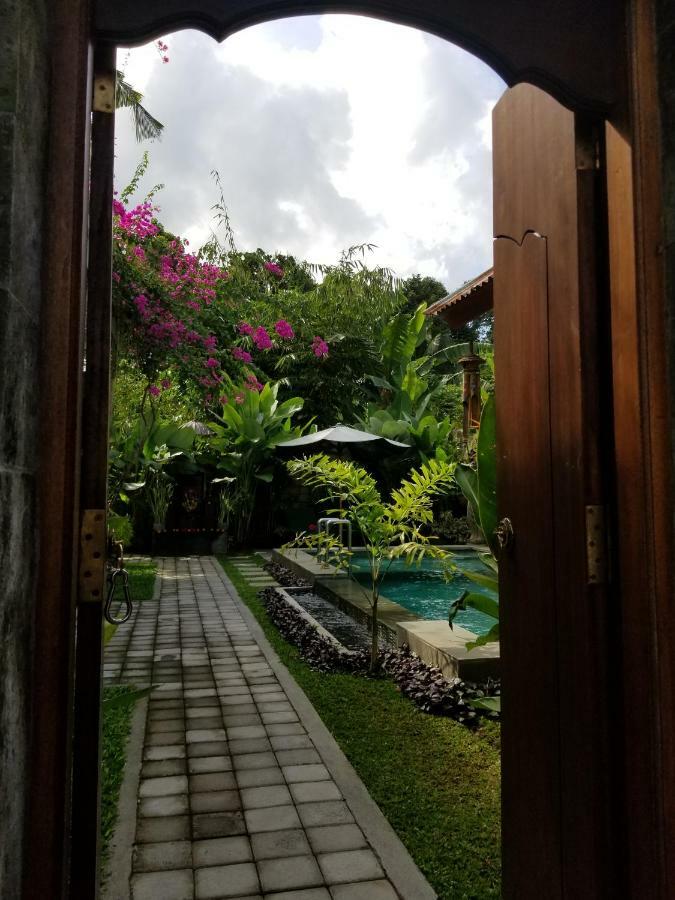 Sari Mimpi Kutuh Villa Ubud Buitenkant foto