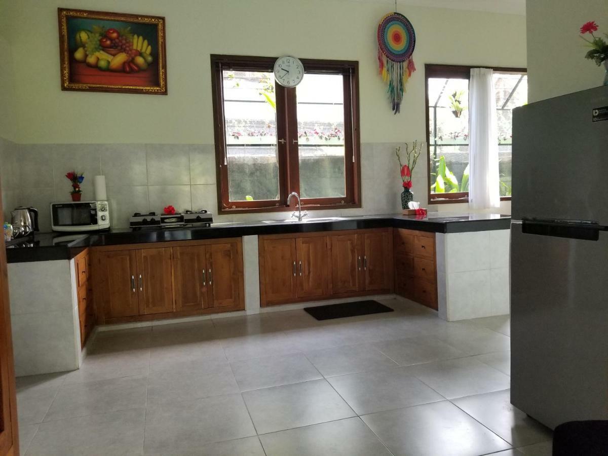 Sari Mimpi Kutuh Villa Ubud Buitenkant foto